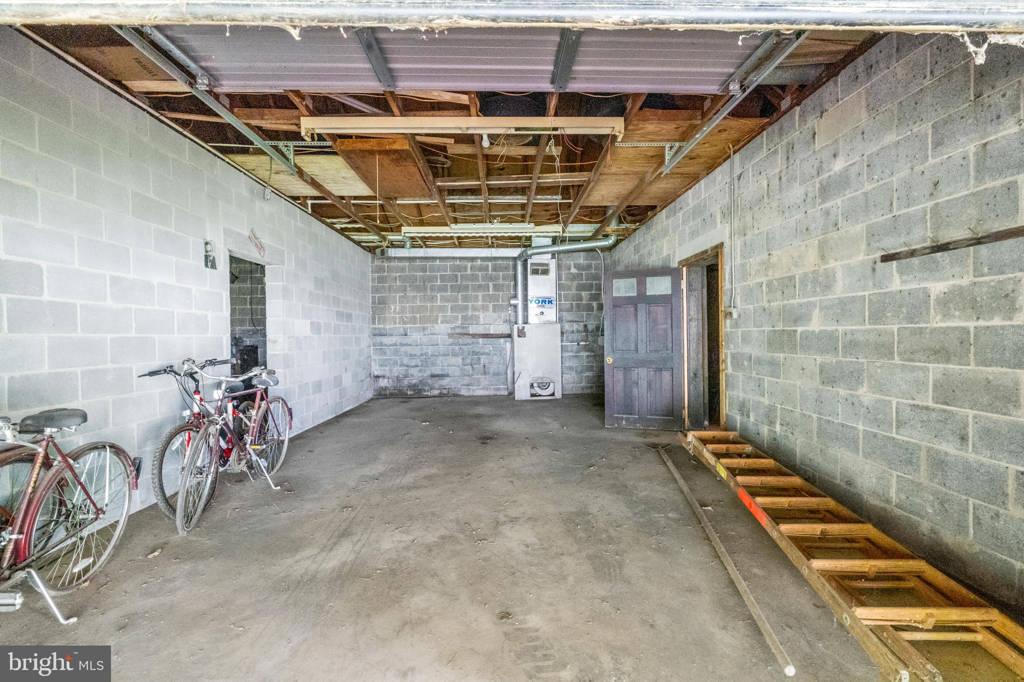 18189 Sands Road Purcellville, VA 20132 - Photo 102 of 145 Barn storage or workspace.