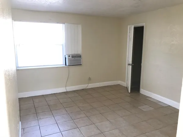 $2,900 | 3150 Northwest 2nd Street, Lauderhill, FL 33311