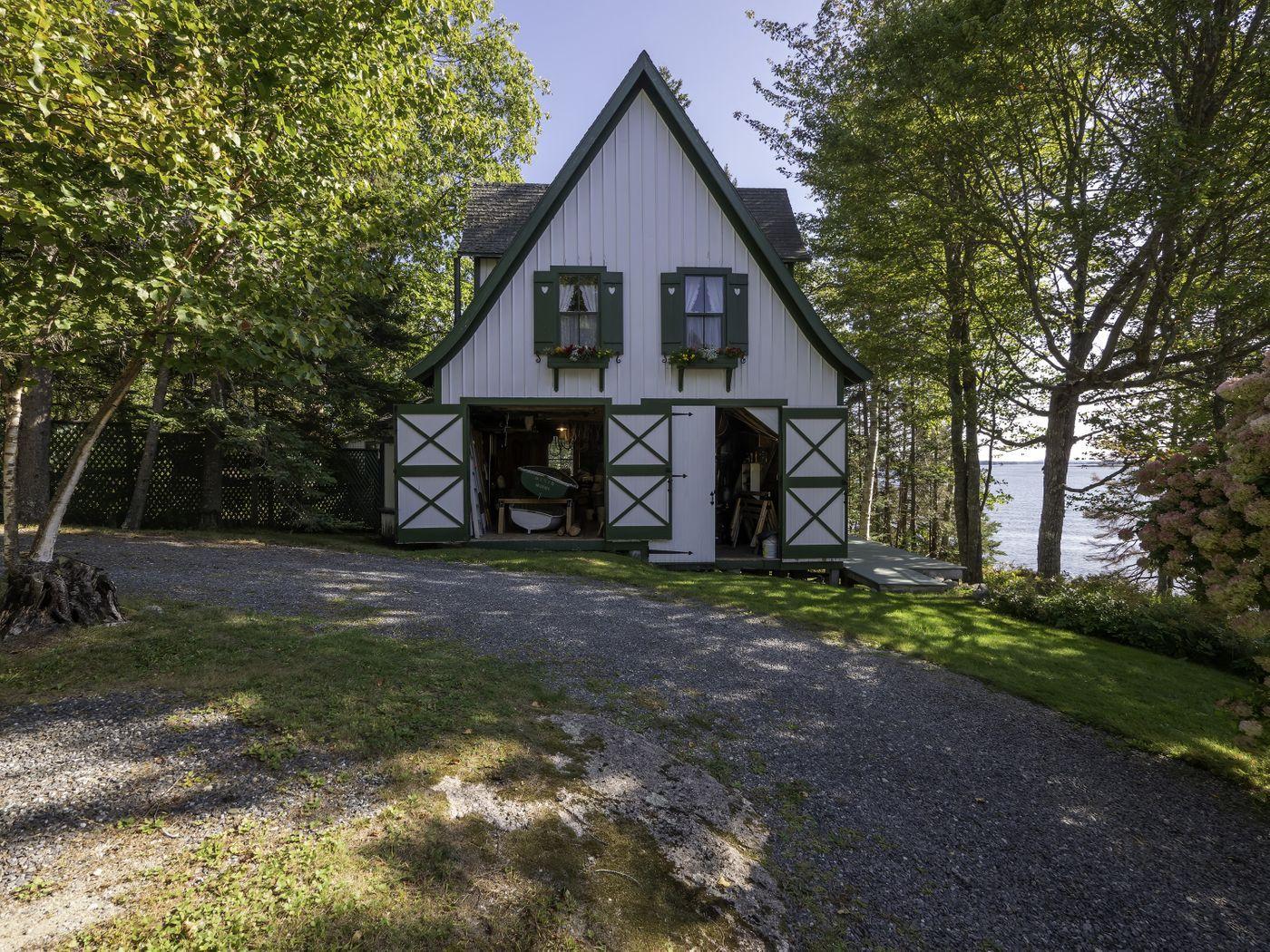 39 Steamboat Road Brooklin, ME 04616 - Photo 36 of 44 W37-ME1831_33