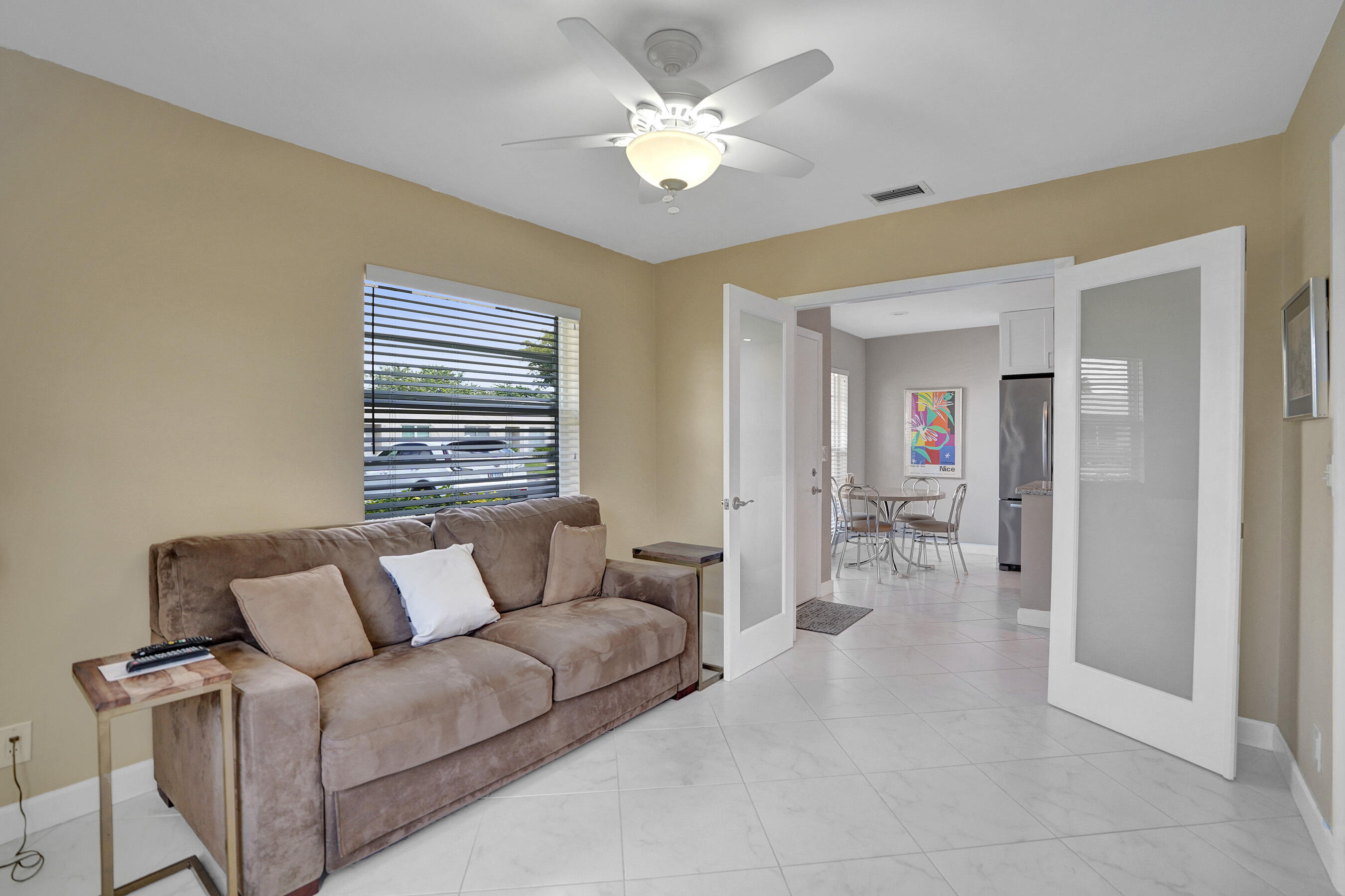 8620 Chevy Chase Drive Boca Raton, FL 33433 - Photo 9 of 44 DSC05766