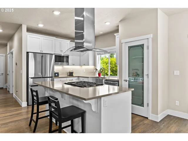 $659,900 | 3740 Rockcress Road, Eugene, OR 97403