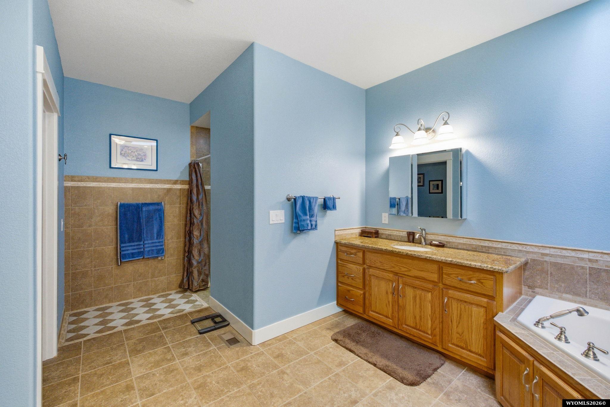 4820 South Valley Road Casper, WY 82604 - Photo 21 of 39 Gallery Image 21