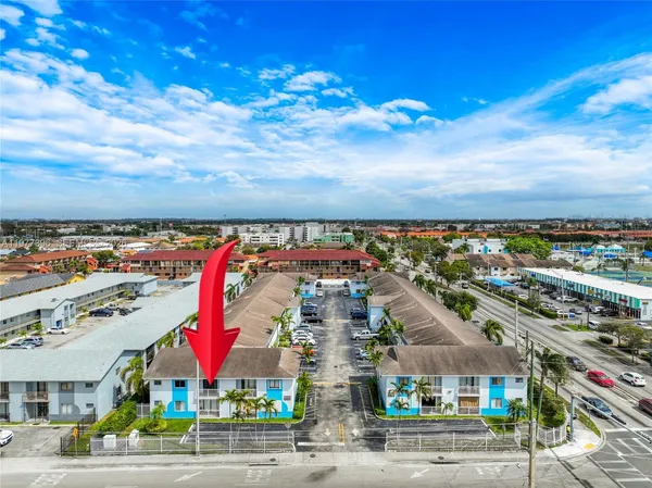 $320,000 | 6041 West 24th Avenue, Unit B202, Hialeah, FL 33016