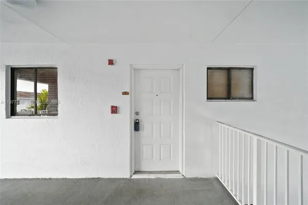$320,000 | 6041 West 24th Avenue, Unit B202, Hialeah, FL 33016