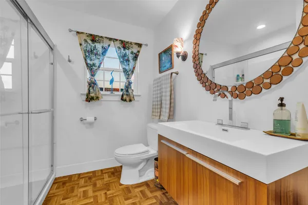 $449,000 | 784 West Cattle Drive, Onalaska, TX 77360