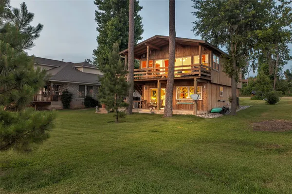 $449,000 | 784 West Cattle Drive, Onalaska, TX 77360