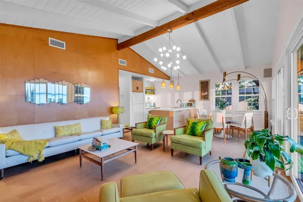 $449,000 | 784 West Cattle Drive, Onalaska, TX 77360