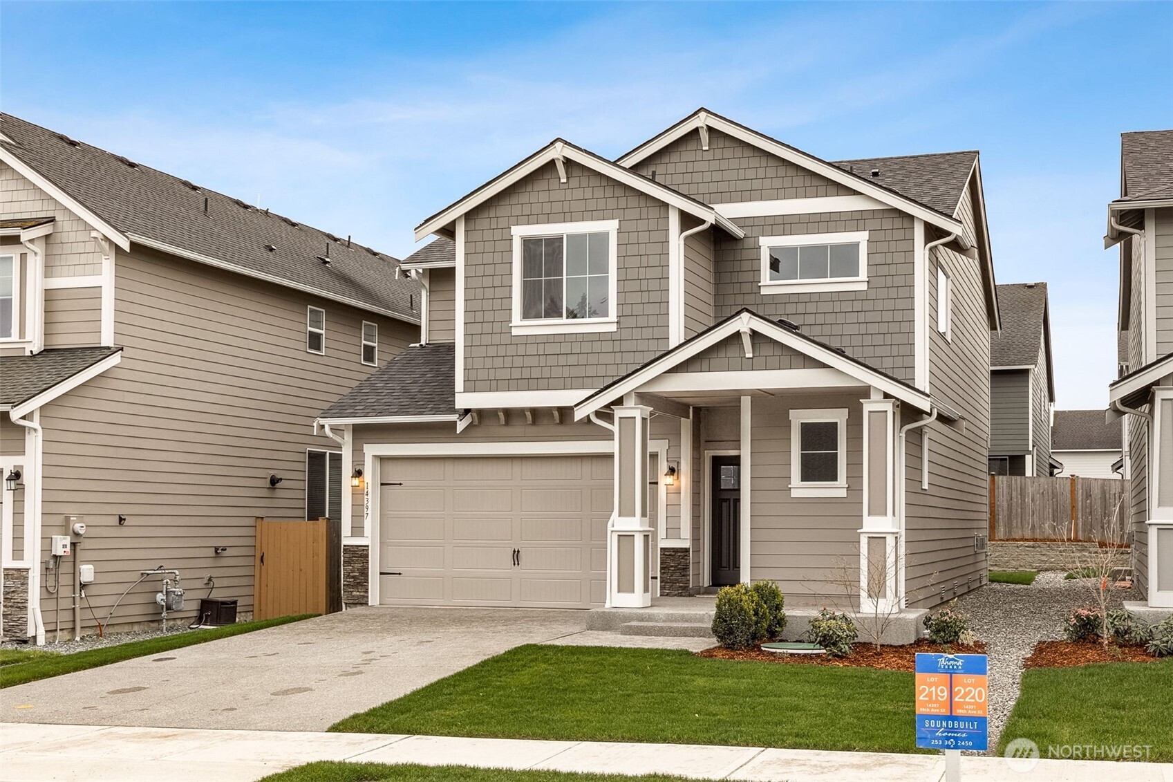 27030 30th Place South, Unit 29 Kent, WA 98032 - Photo 2 of 24