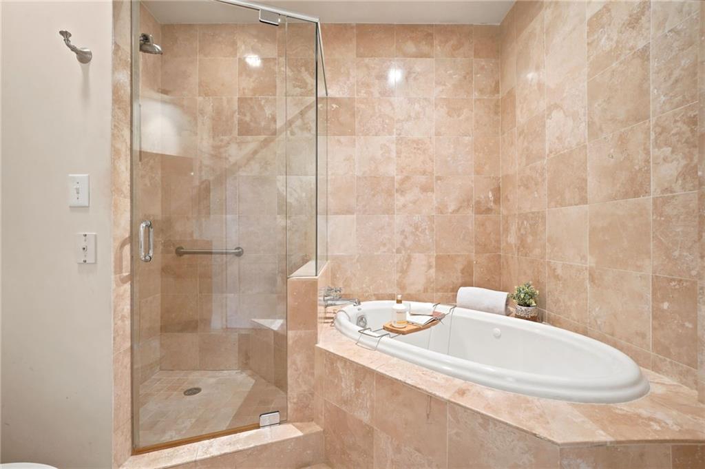 2828 Peachtree Road Northwest, Unit 801 Atlanta, GA 30305 - Photo 20 of 61