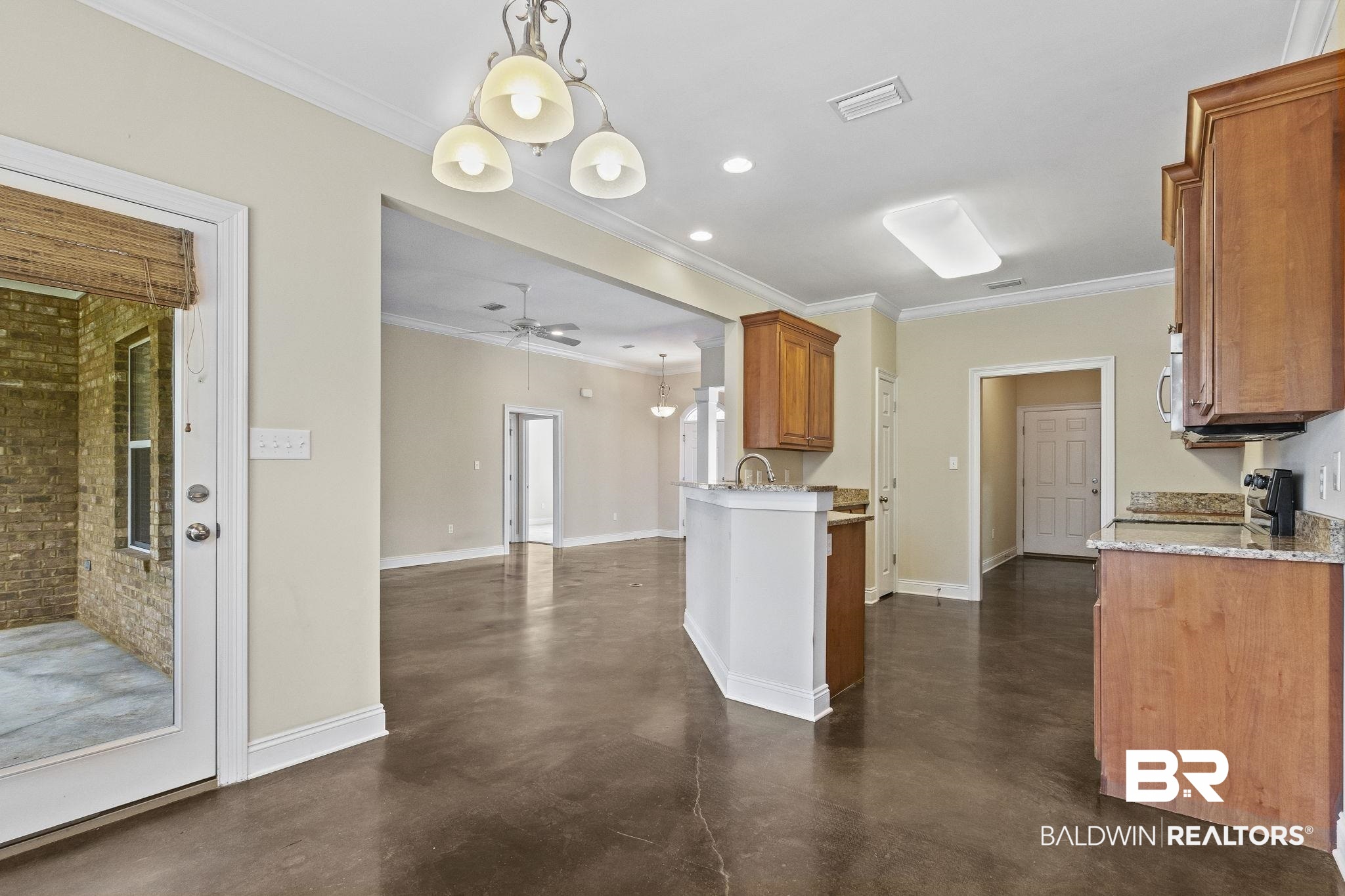 134 Hawthorne Circle Fairhope, AL 36532 - Photo 17 of 45 Kitchen Area