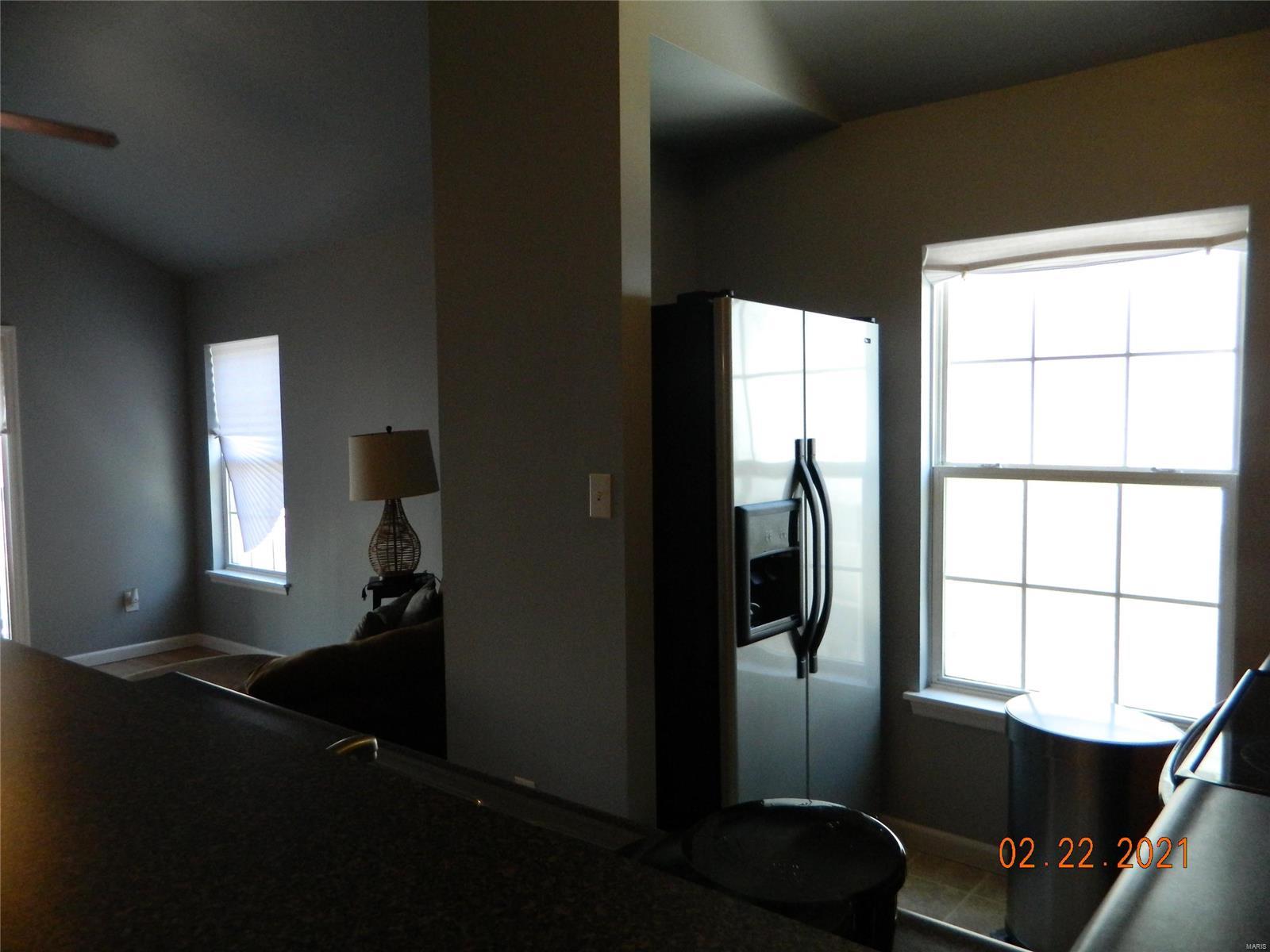 9732 Crayford Road, Unit 5G St. Louis, MO 63123 - Photo 5 of 10 Gallery Image 5
