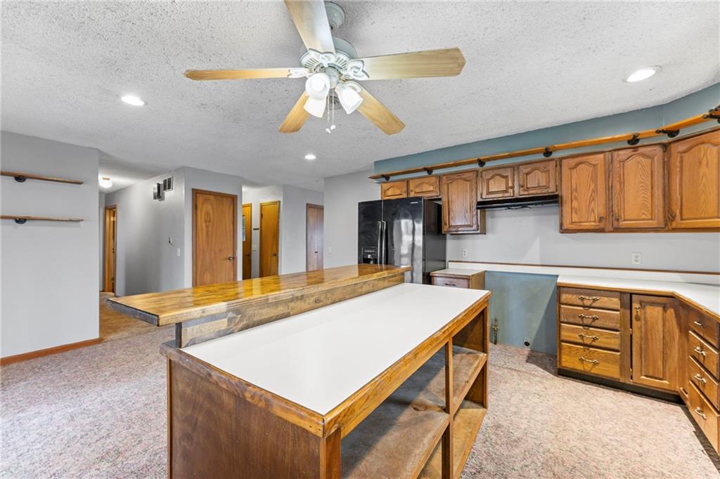 322 North 3rd Street Iola, KS 66749 - Photo 13 of 29