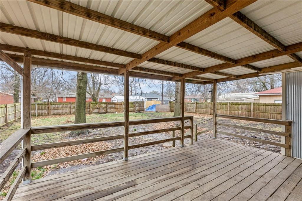 322 North 3rd Street Iola, KS 66749 - Photo 26 of 29