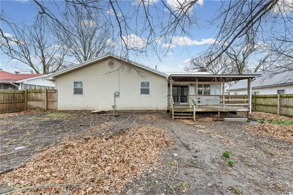 $125,000 | 322 North 3rd Street, Iola, KS 66749