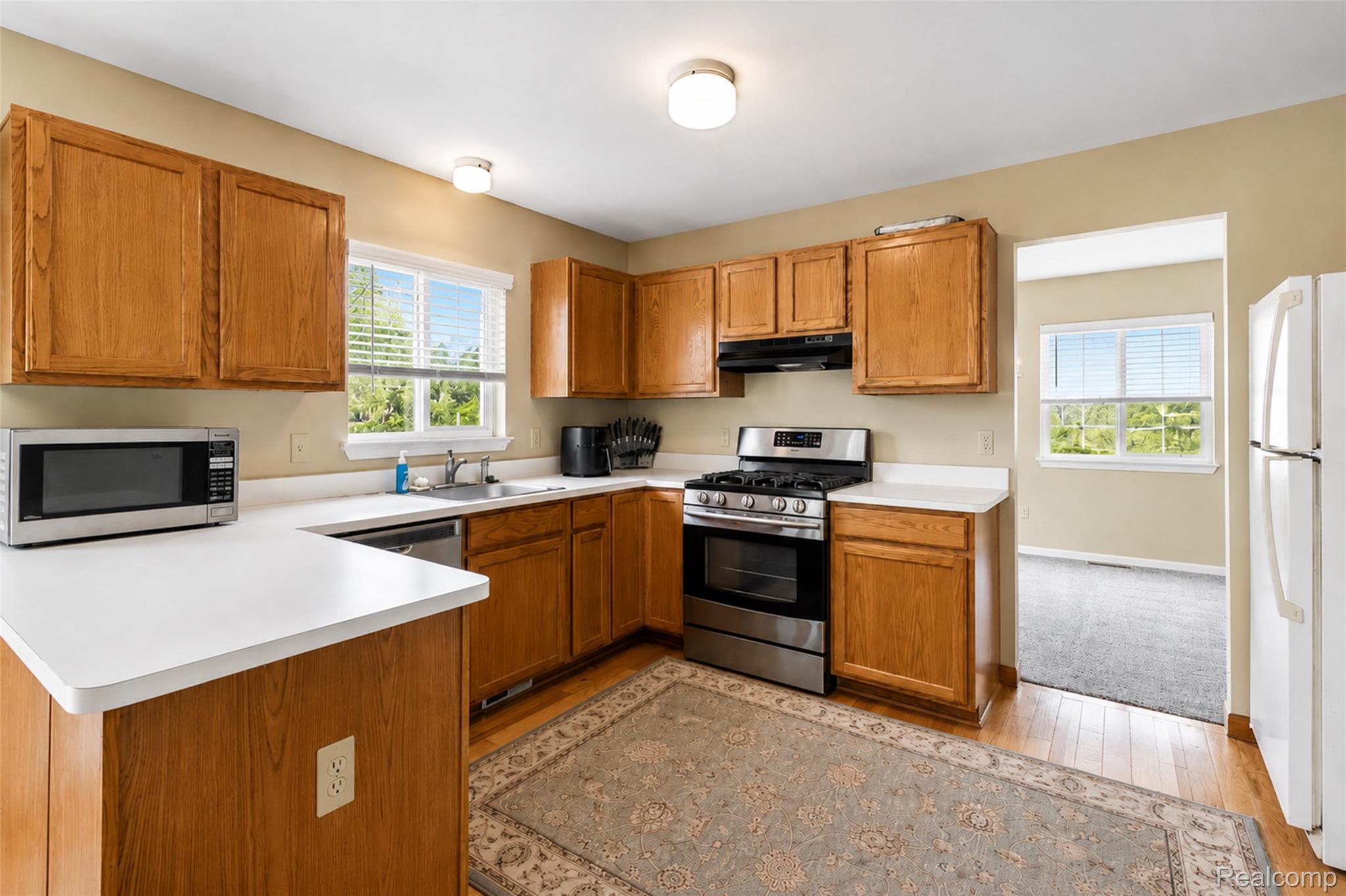 41585 Cherry Hill Road Canton, MI 48188 - Photo 12 of 43 B-41585 Cherry Hill Rd , canton-7.jpg