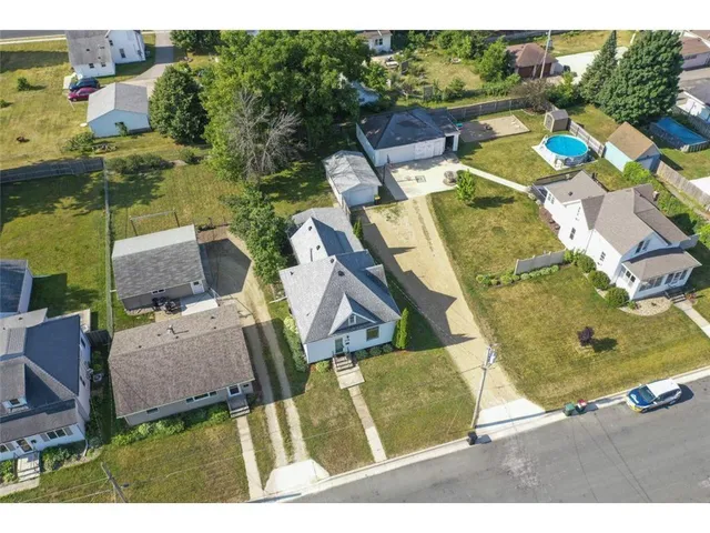 $240,000 | 112 5th Street Northeast, Stewartville, MN 55976