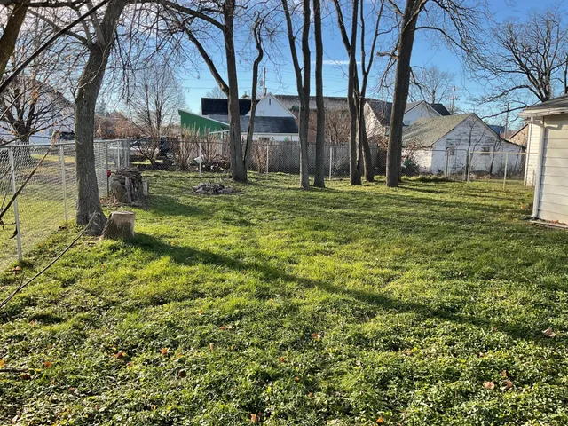 $240,000 | 112 5th Street Northeast, Stewartville, MN 55976