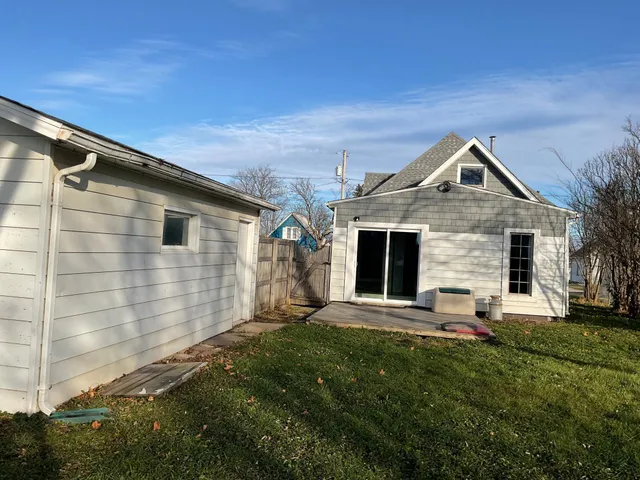 $240,000 | 112 5th Street Northeast, Stewartville, MN 55976