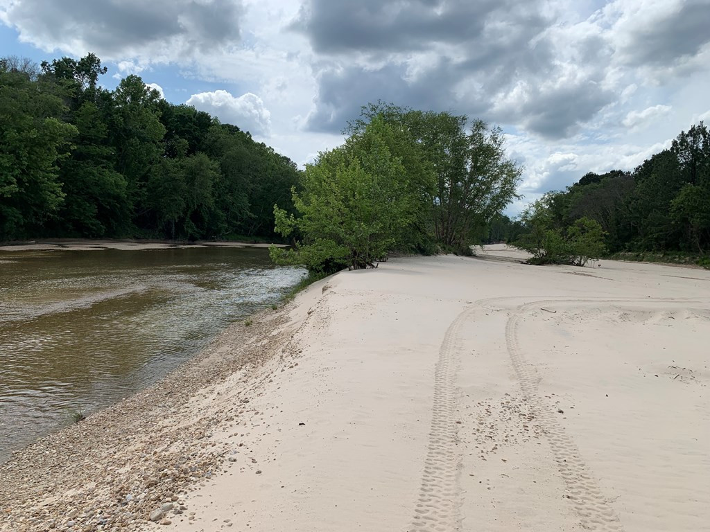 . Southwest Oldenburg Road Meadville, MS 39653 - Photo 13 of 37 Photo 13