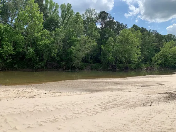 $1,047,404 | . Southwest Oldenburg Road, Meadville, MS 39653