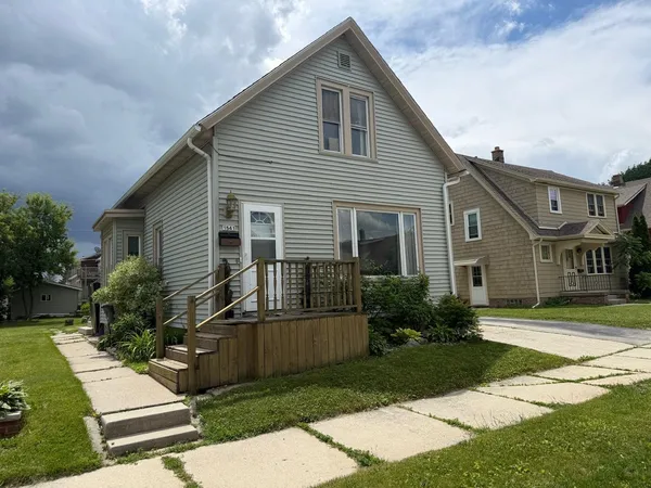 $169,900 | 1541 Division Avenue, Sheboygan, WI 53083