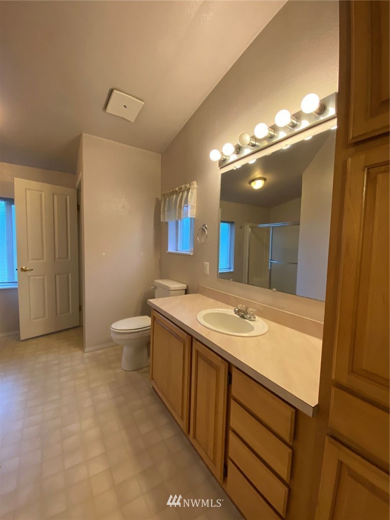 14494 Sidney Road Southwest Port Orchard, WA 98367 - Photo 26 of 29 Gallery Image 26