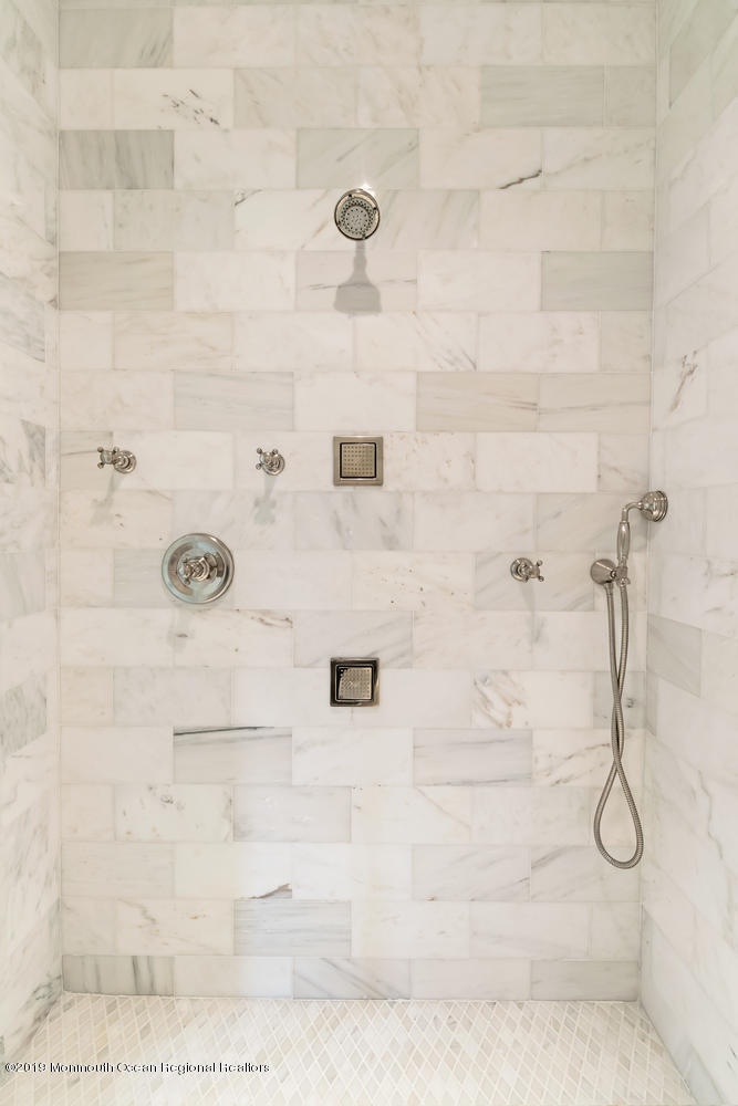 4 Briarwood Road Rumson, NJ 07760 - Photo 15 of 33 Master Shower