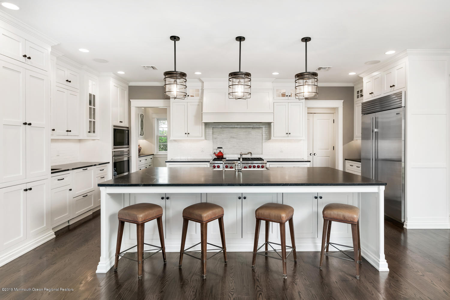 4 Briarwood Road Rumson, NJ 07760 - Photo 2 of 33 Kitchen