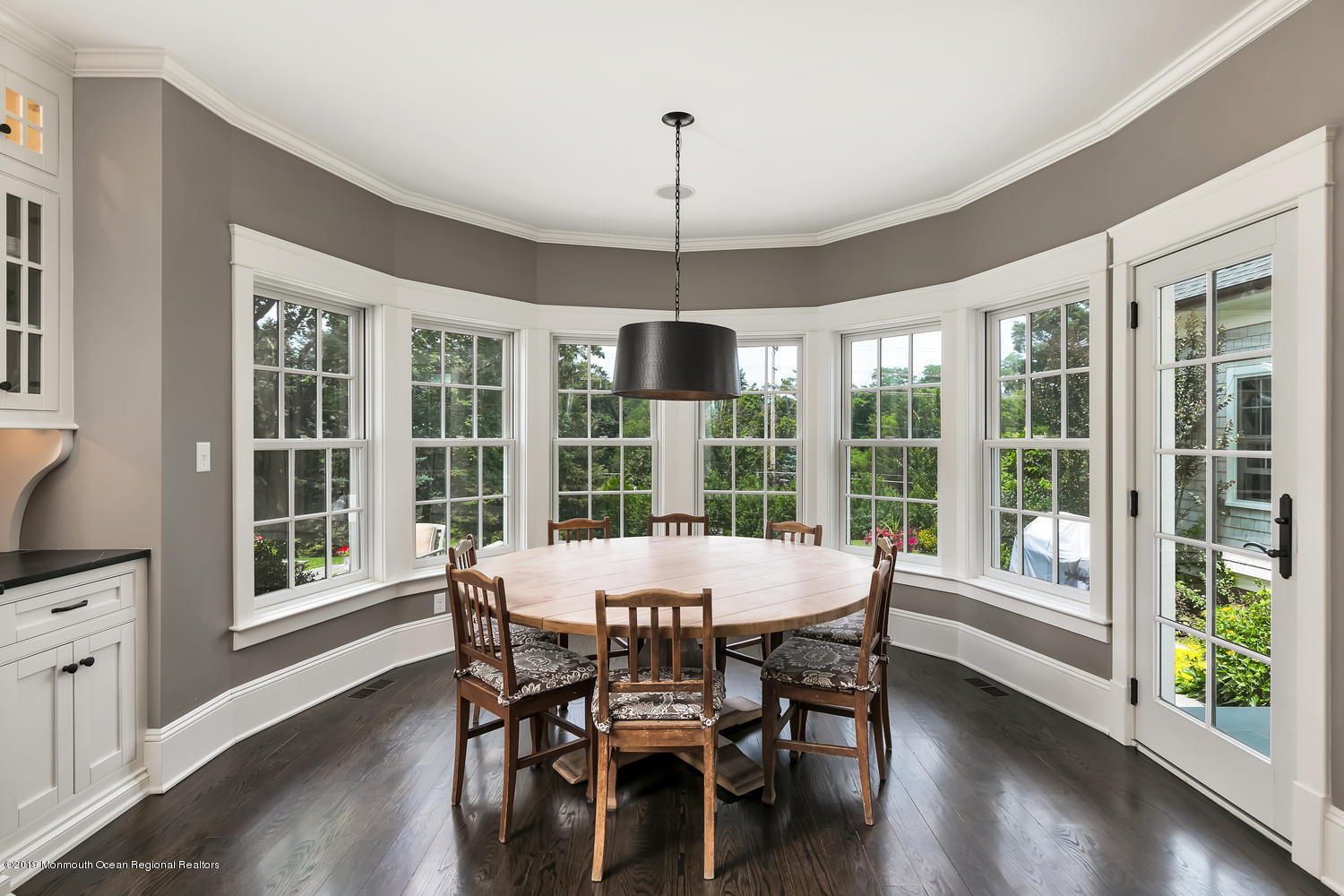 4 Briarwood Road Rumson, NJ 07760 - Photo 4 of 33 Breakfast Area
