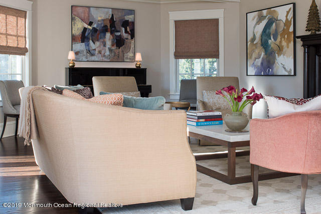 4 Briarwood Road Rumson, NJ 07760 - Photo 6 of 33 Living Room