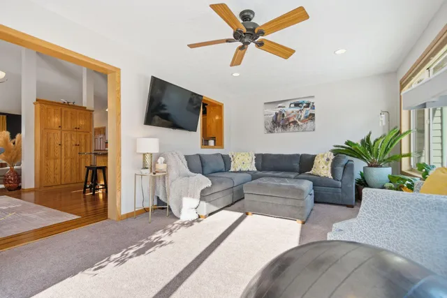 $399,900 | 8053 Trappers Ridge Drive, Clear Lake, MN 55319