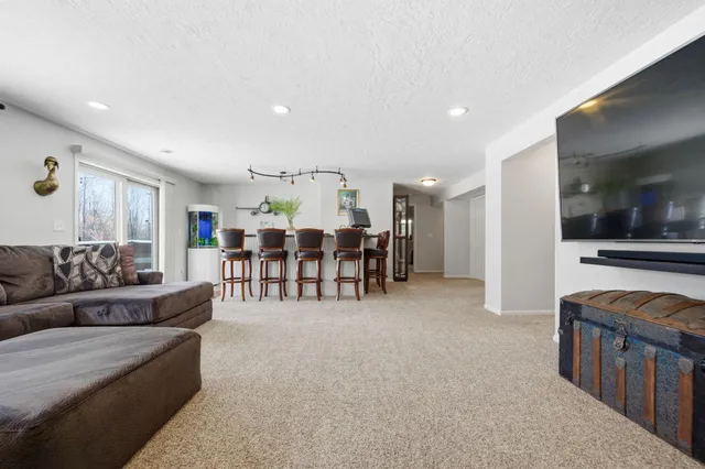 $399,900 | 8053 Trappers Ridge Drive, Clear Lake, MN 55319