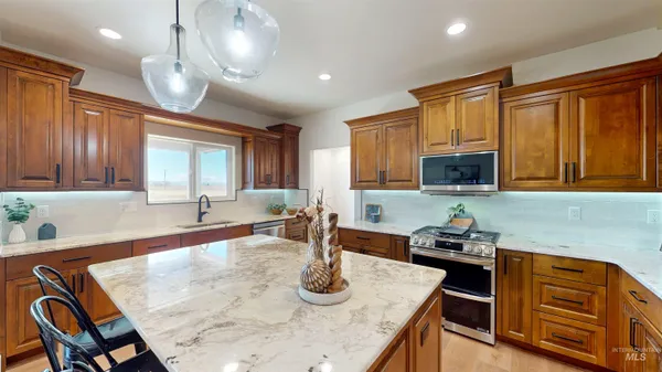 $675,000 | 3675 East 3711th Street North, Kimberly, ID 83341