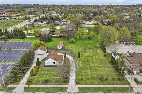 $399,000 | 1523 22nd Avenue, Kenosha, WI 53140