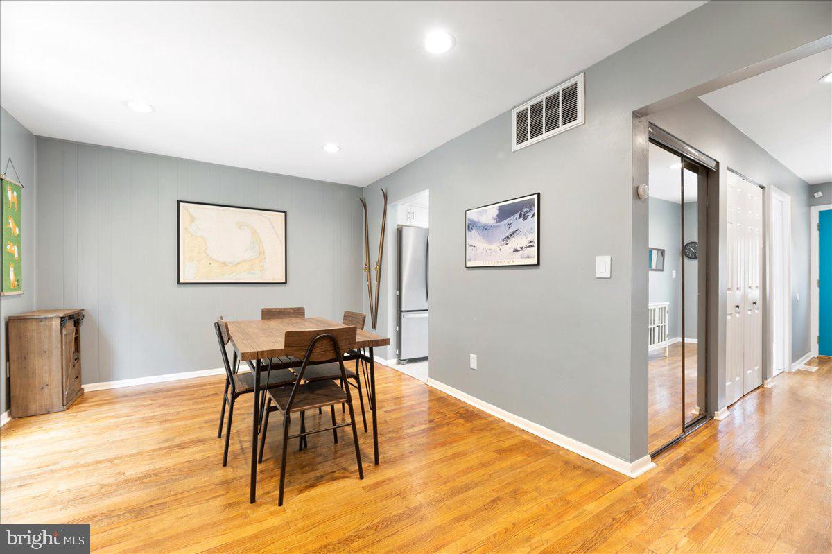 7111 Itte Lane Springfield, VA 22150 - Photo 12 of 39 Gallery Image 12