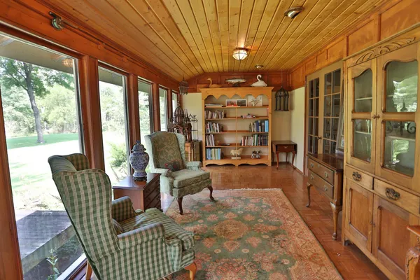 $547,000 | 518 Trout Brook Drive, Roberts, WI 54023