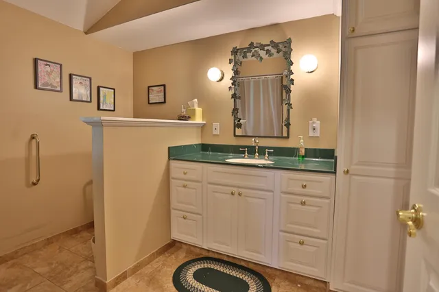 $562,500 | 518 Trout Brook Drive, Roberts, WI 54023