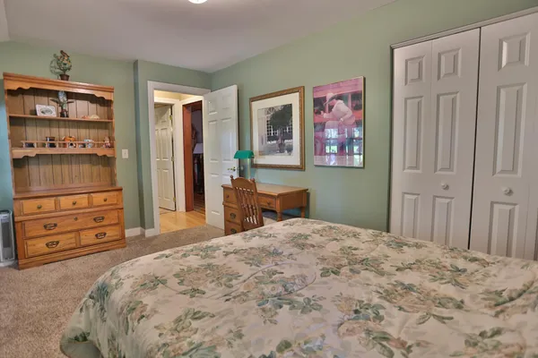 $547,000 | 518 Trout Brook Drive, Roberts, WI 54023