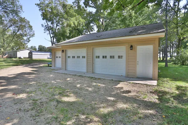 $547,000 | 518 Trout Brook Drive, Roberts, WI 54023