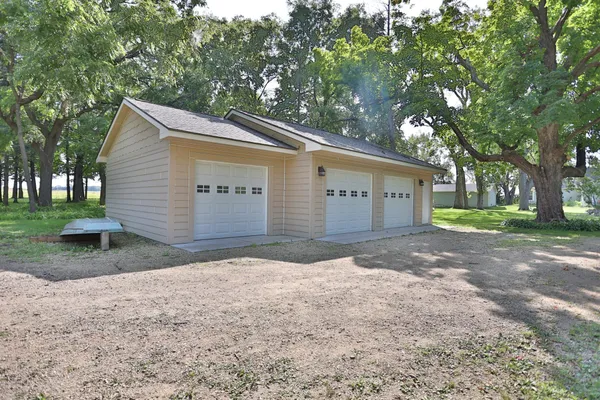 $547,000 | 518 Trout Brook Drive, Roberts, WI 54023