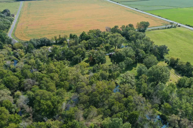 $562,500 | 518 Trout Brook Drive, Roberts, WI 54023