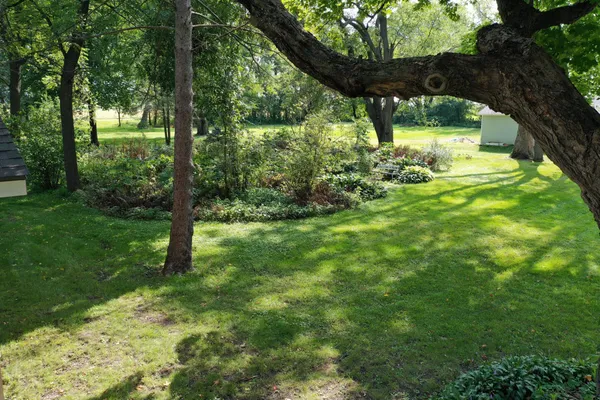 $547,000 | 518 Trout Brook Drive, Roberts, WI 54023