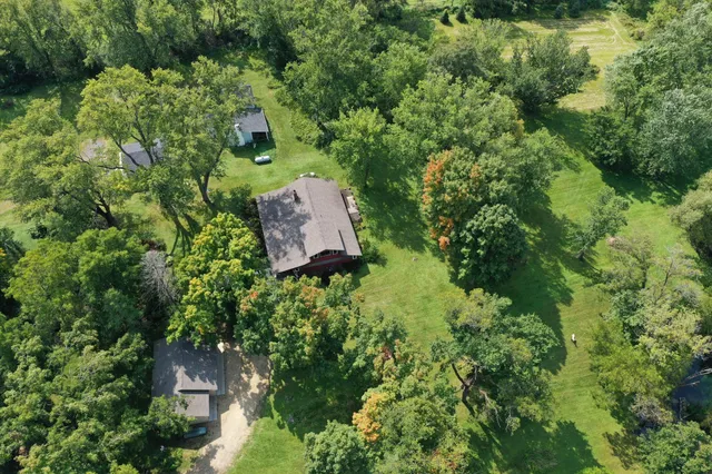 $562,500 | 518 Trout Brook Drive, Roberts, WI 54023