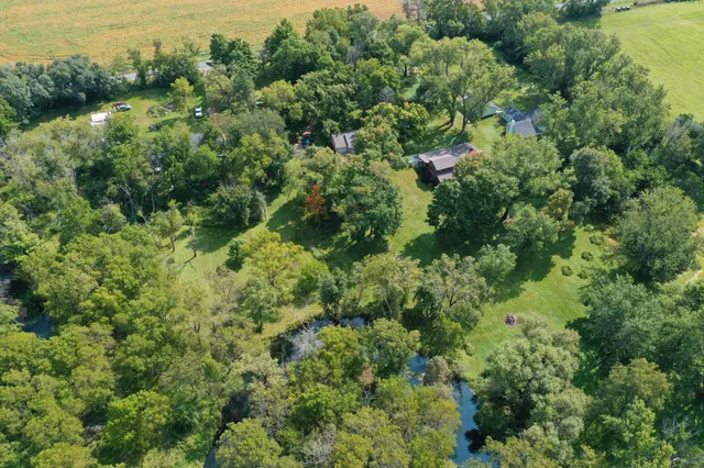 $562,500 | 518 Trout Brook Drive, Roberts, WI 54023
