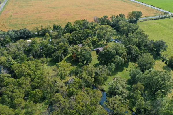 $547,000 | 518 Trout Brook Drive, Roberts, WI 54023