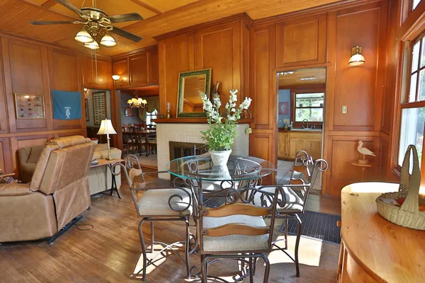 $547,000 | 518 Trout Brook Drive, Roberts, WI 54023