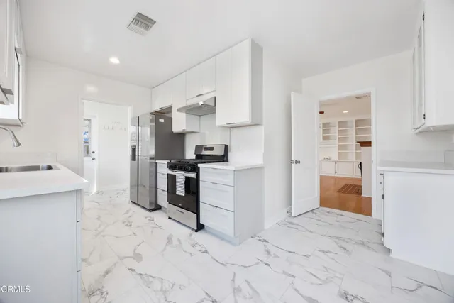 $4,800 | 2380 Queensberry Road, Pasadena, CA 91104