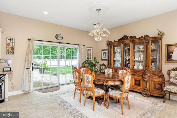 $1,365,000 | 360 Gordon Road, Robbinsville, NJ 08691