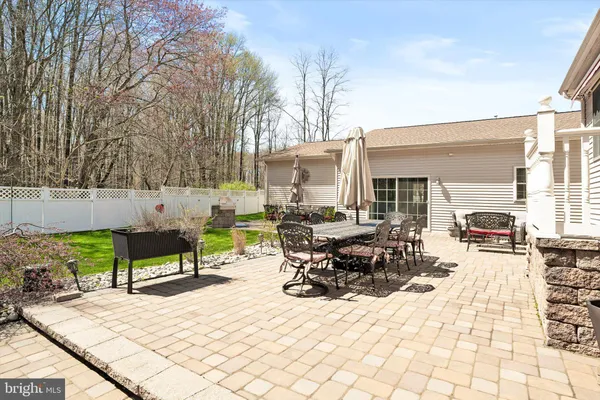 $1,365,000 | 360 Gordon Road, Robbinsville, NJ 08691