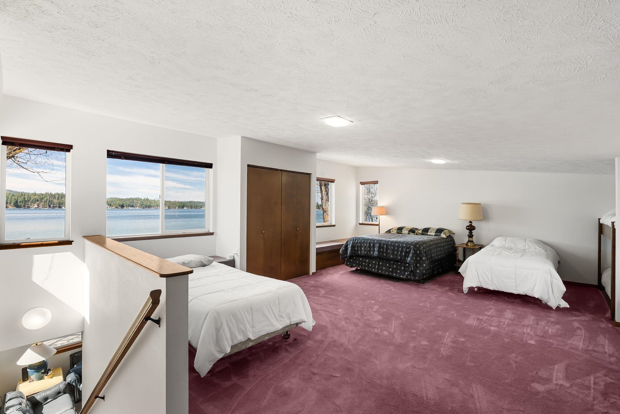 40782 Robbins Road Loon Lake, WA 99148 - Photo 18 of 44